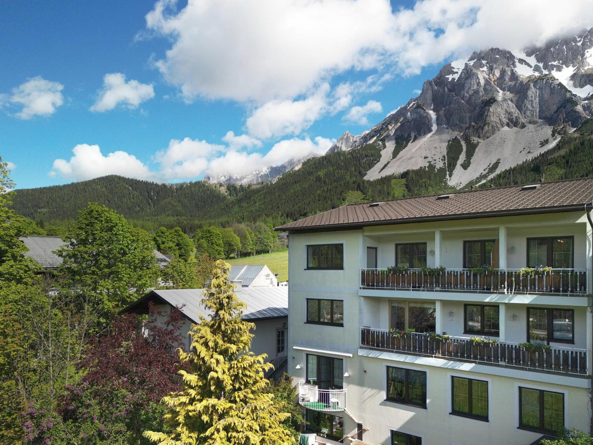 Gaestehaus Herma Ramsau am Dachstein Exterior photo